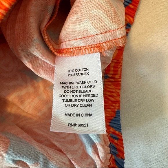 NEW Alden Adair Small Kelly Top ~ Orange Tigers Off Shoulder Ruffle Cropped - Picture 7 of 7